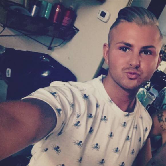 Meet your Posher, Daniel - Picture 1 of 1